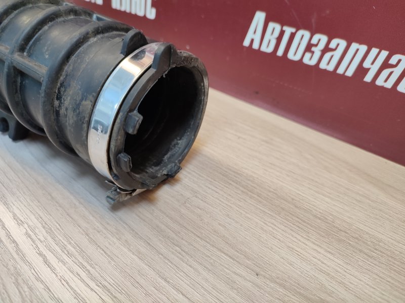 Патрубок воздушного фильтра - фото 4