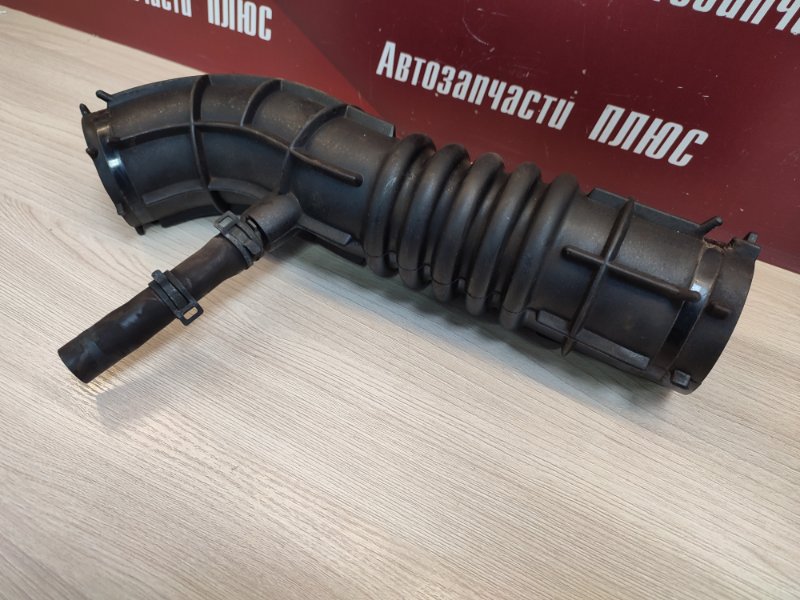 Патрубок воздушного фильтра - фото 3