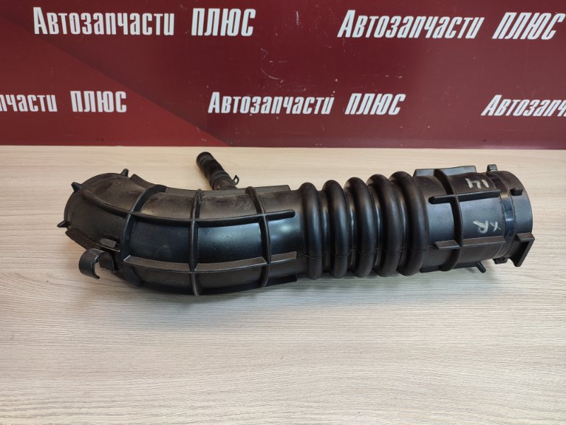 Патрубок воздушного фильтра - фото 8