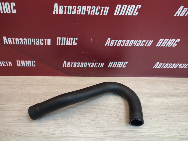 Патрубок вентиляции картерных газов - фото 1