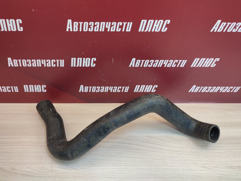 Верхний патрубок радиатора - фото 1