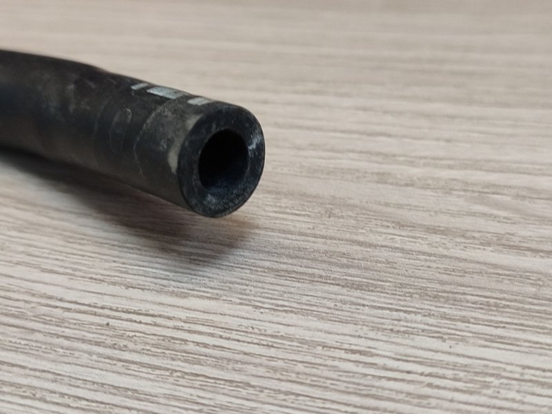 Шланг расширительного бачка - фото 4