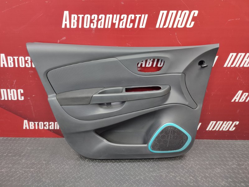 Обшивка боковой двери - фото 1