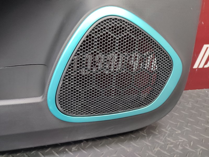 Обшивка боковой двери - фото 5