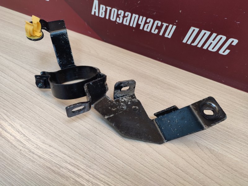 Кронштейн топливного фильтра - фото 4