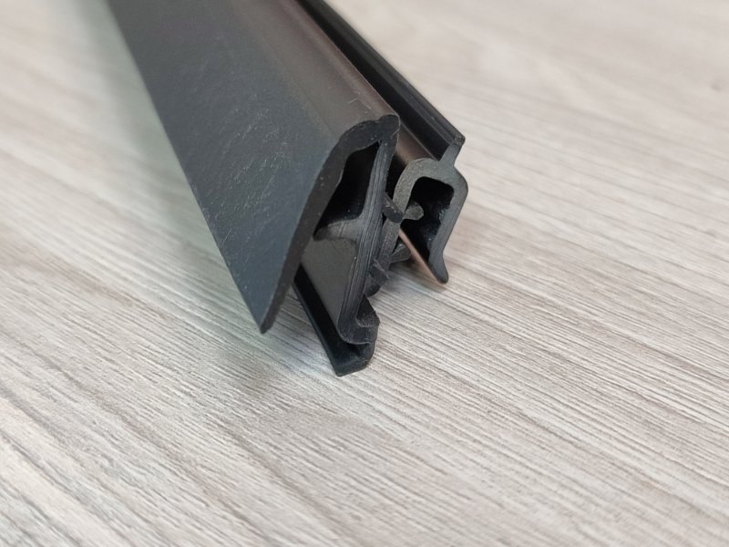 Уплотнитель стекла двери внутренний - фото 4
