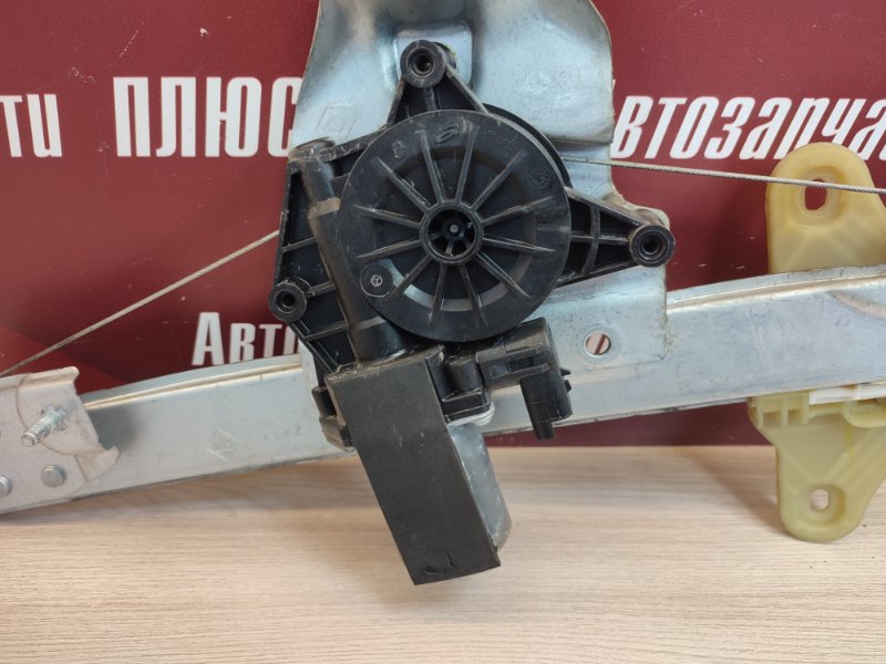 Стеклоподъемник    двери - фото 5