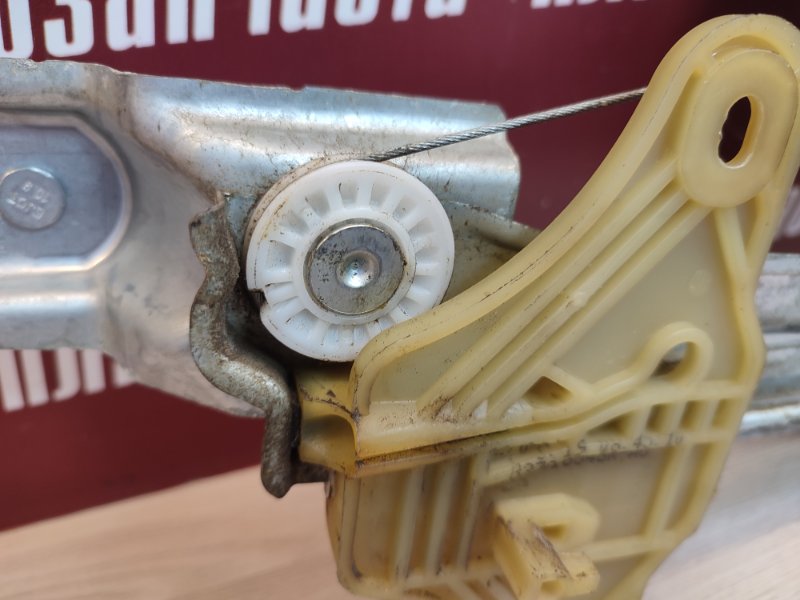 Стеклоподъемник    двери - фото 8