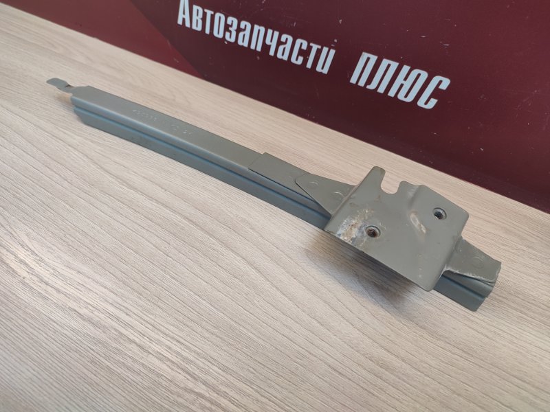 Направляющая стекла двери - фото 7