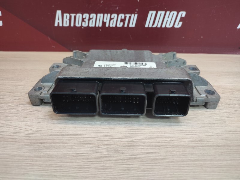 Блок управления двигателем - фото 3