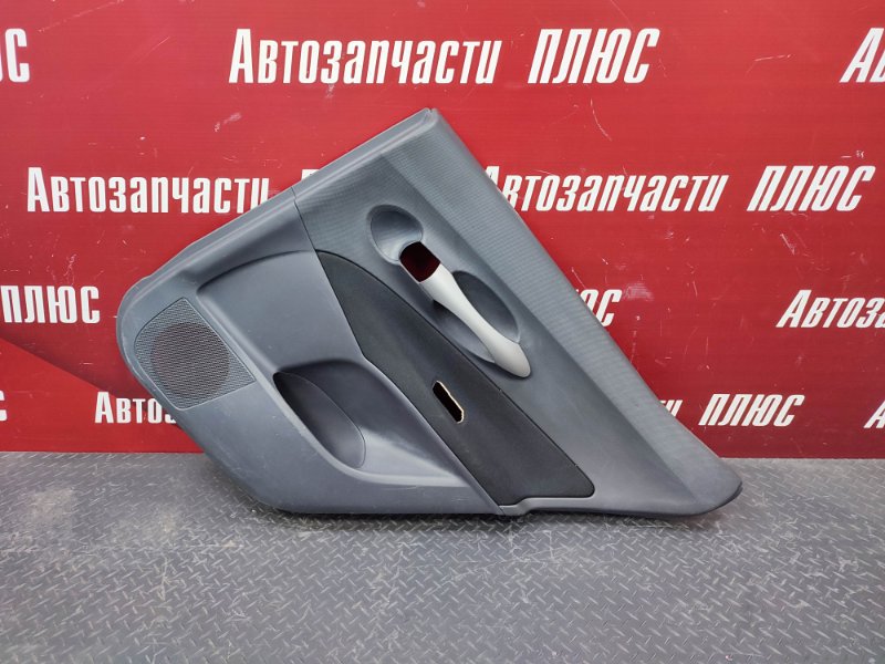 Обшивка боковой двери - фото 1