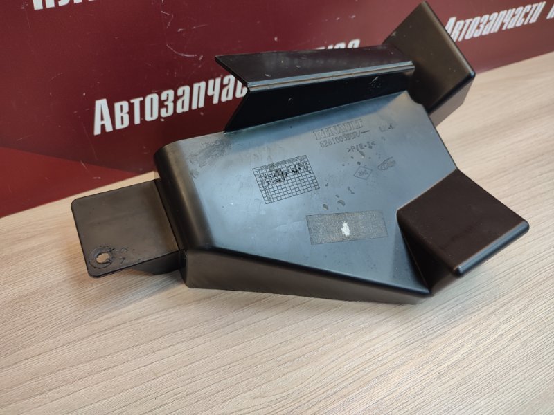 Дефлектор радиатора - фото 5