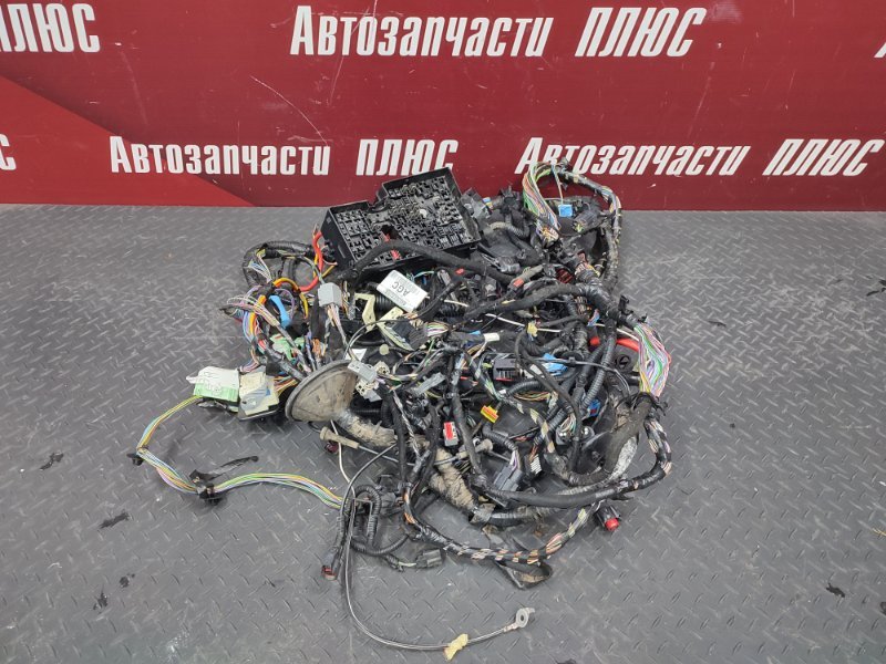 Проводка подкапотная - фото 1