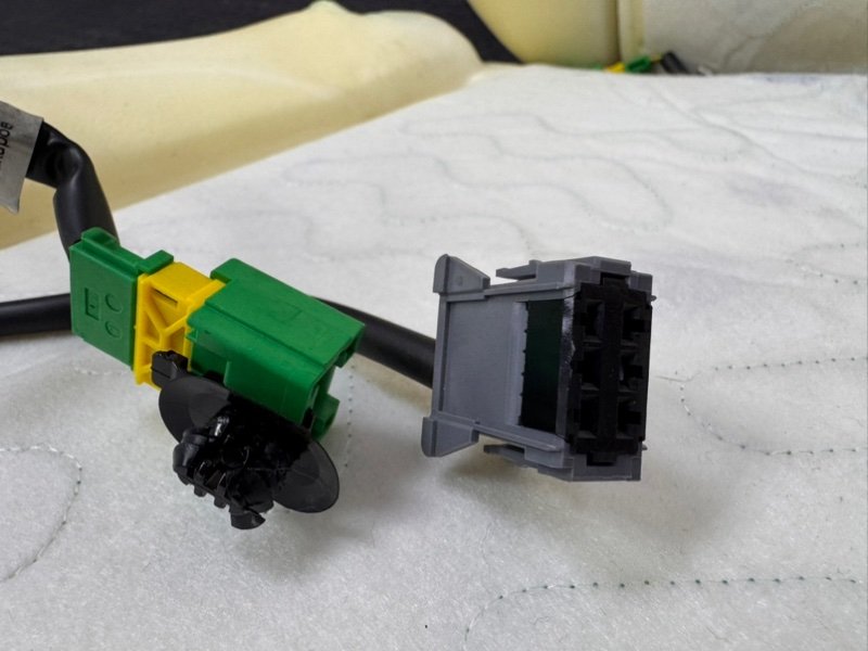 Обогрев сидения - фото 4