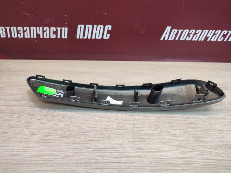 Накладка внутренней ручки двери - фото 9