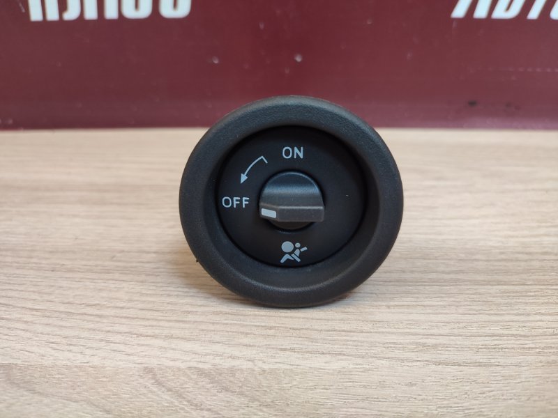 Выключатель подушки безопасности - фото 2