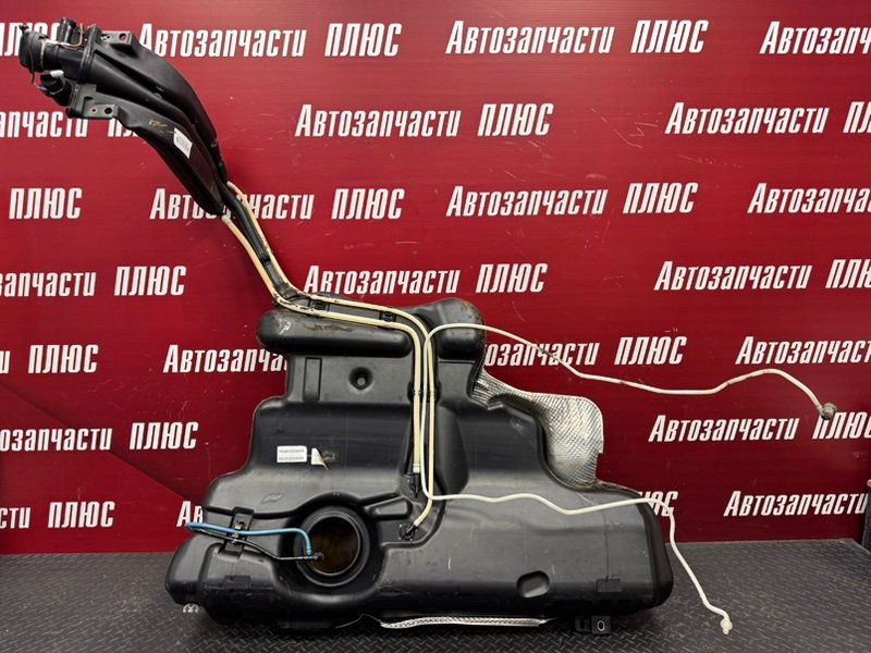 Топливный бак - фото 1