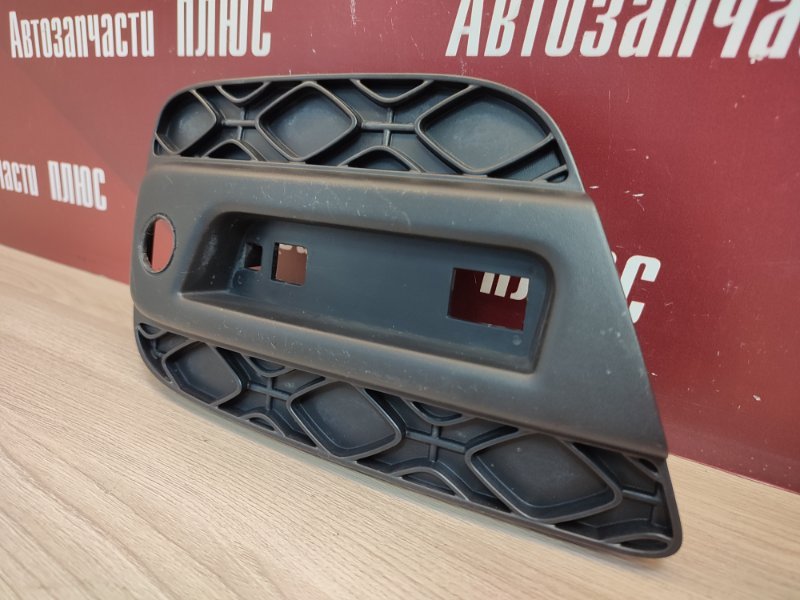 Накладка бампера - фото 3