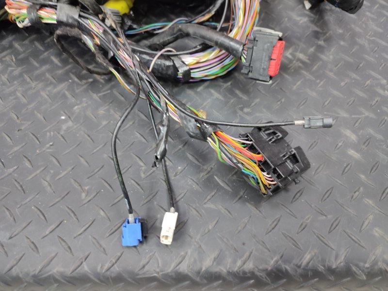 Проводка салона - фото 8