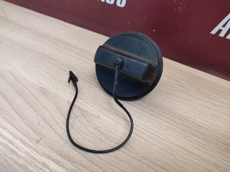 Крышка топливного бака - фото 4