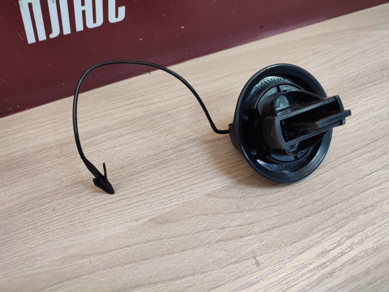 Крышка топливного бака - фото 9