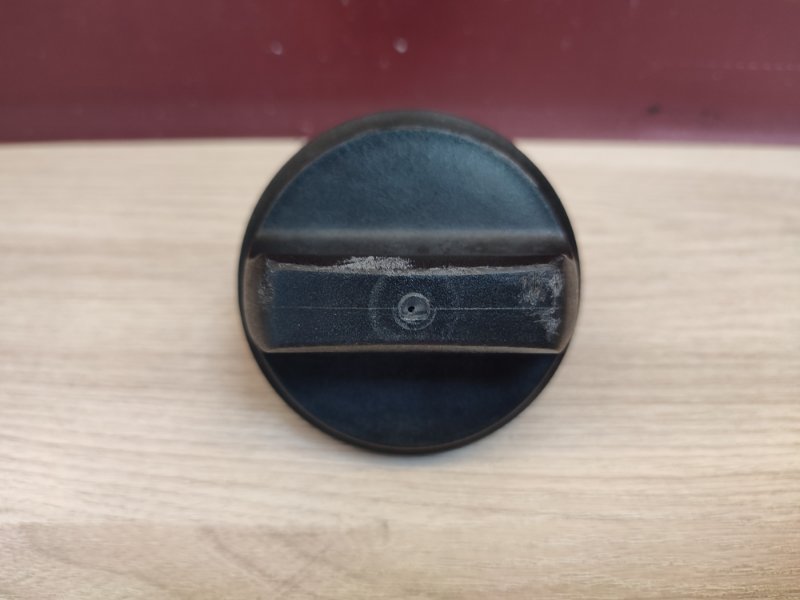 Крышка топливного бака - фото 2