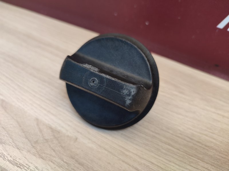 Крышка топливного бака - фото 3