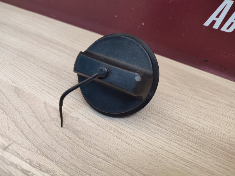 Крышка топливного бака - фото 4