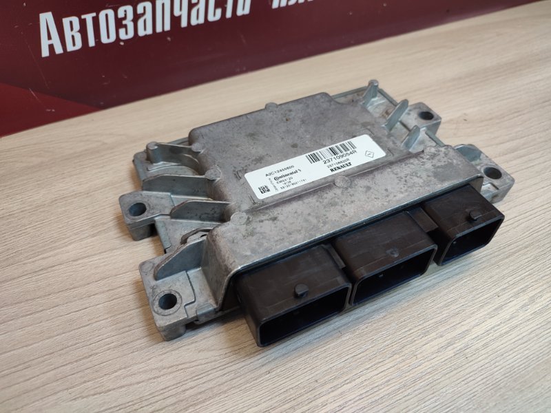 Блок управления двигателем - фото 5