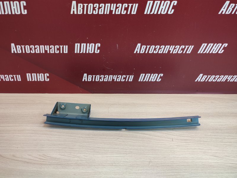 Направляющая стекла двери - фото 1