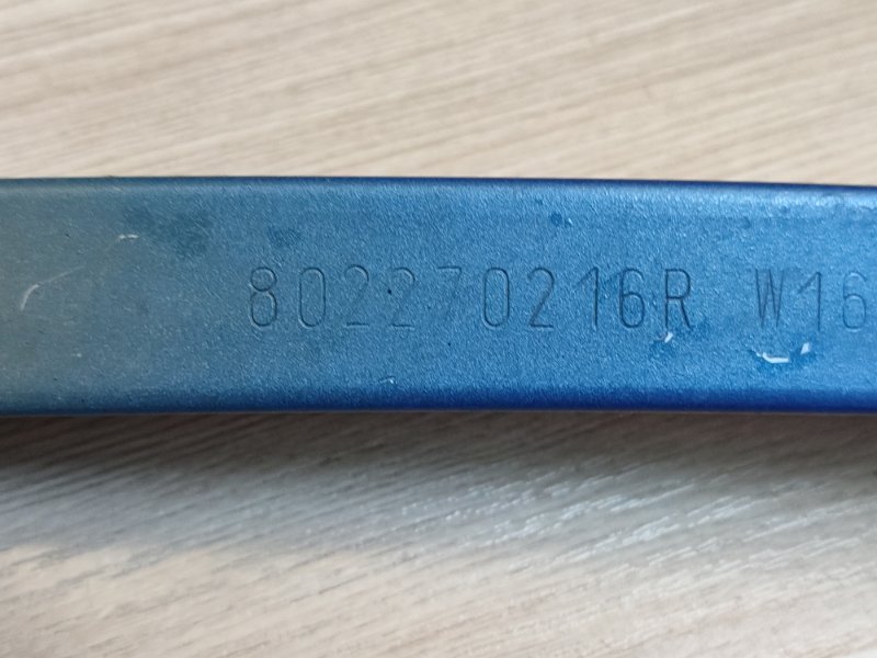 Направляющая стекла двери - фото 10