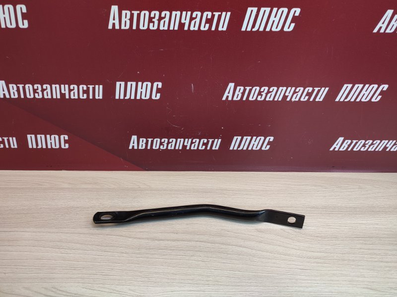 Кронштейн подрамника - фото 1