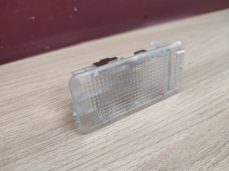 Плафон подсветки багажника - фото 4