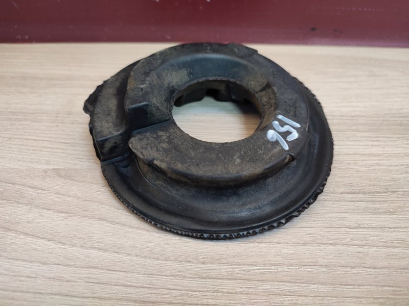 Верхняя опора    пружины - фото 8