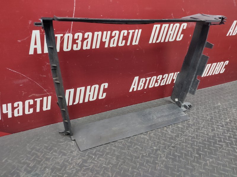 Дефлектор радиатора - фото 5