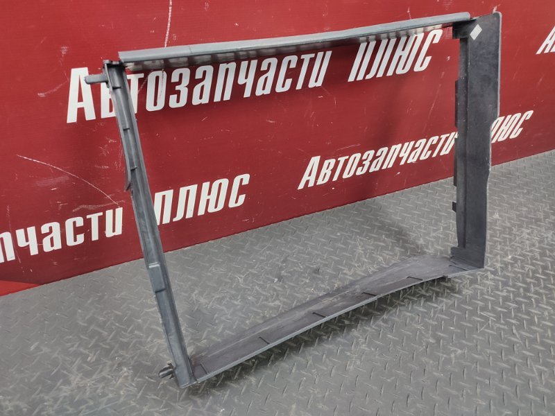Дефлектор радиатора - фото 9