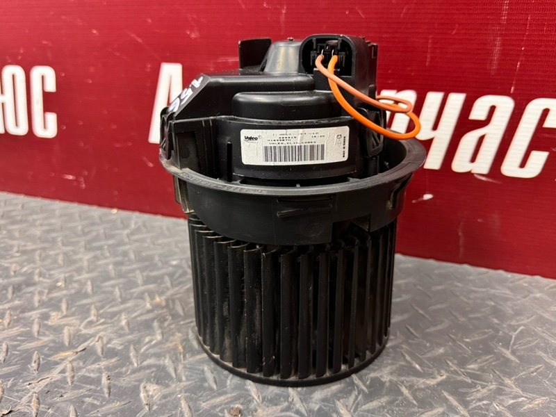 Мотор печки - фото 3