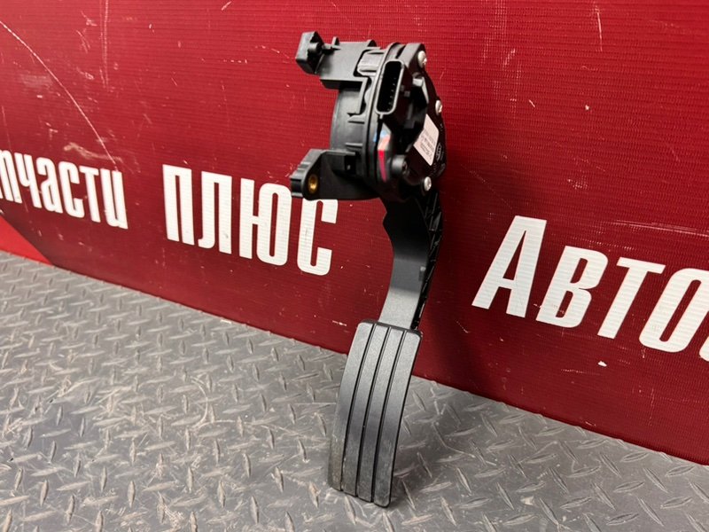 Педаль газа - фото 3