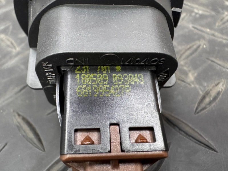 Выключатель подушки безопасности - фото 6