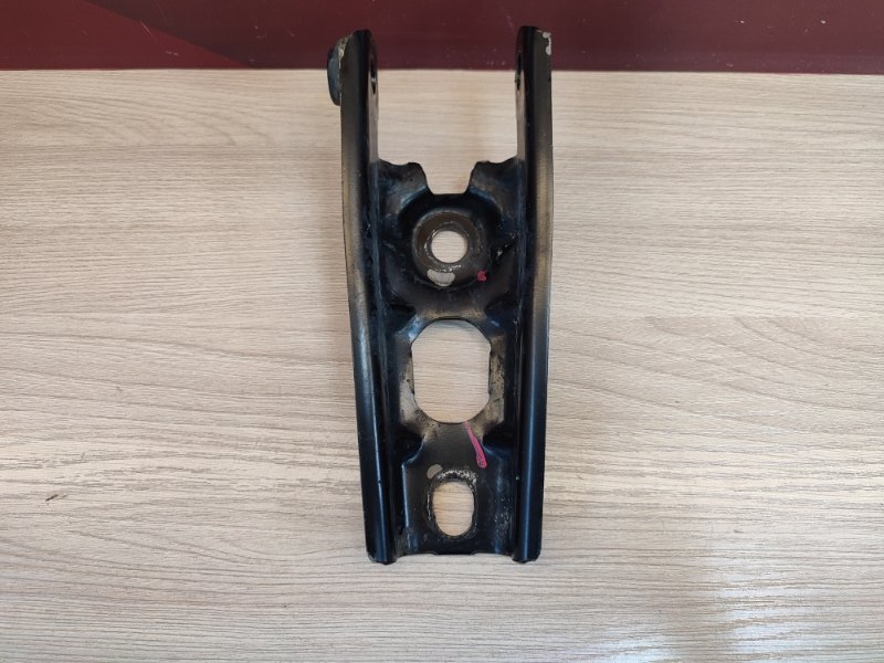 Кронштейн опоры двигателя - фото 5