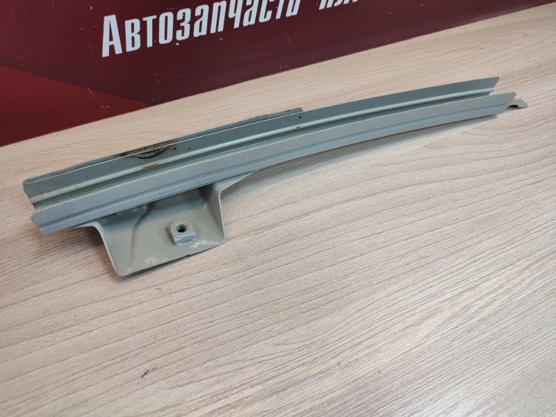 Направляющая стекла     двери - фото 5