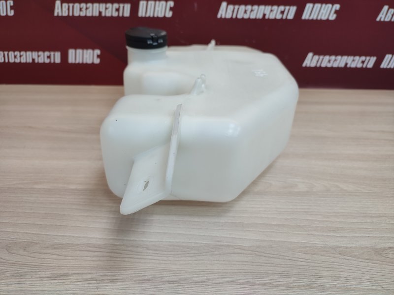 Бачок омывателя - фото 4
