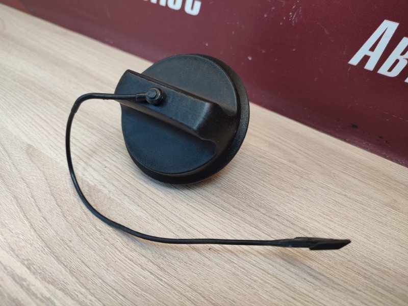 Крышка топливного бака - фото 3