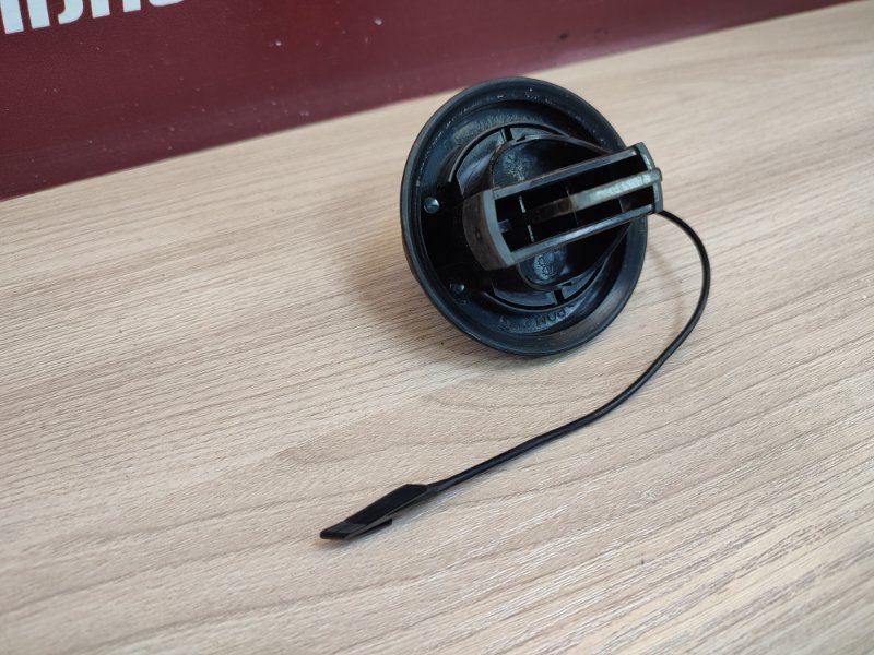 Крышка топливного бака - фото 7