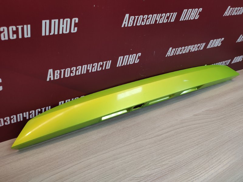 Накладка крышки багажника - фото 4
