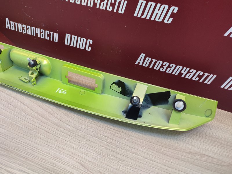Накладка крышки багажника - фото 10