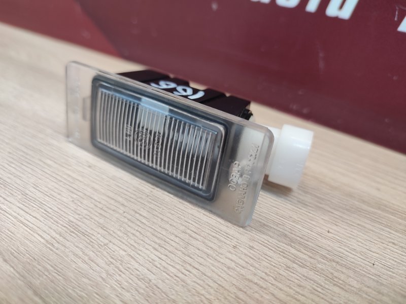 Плафон подсветки номера - фото 3