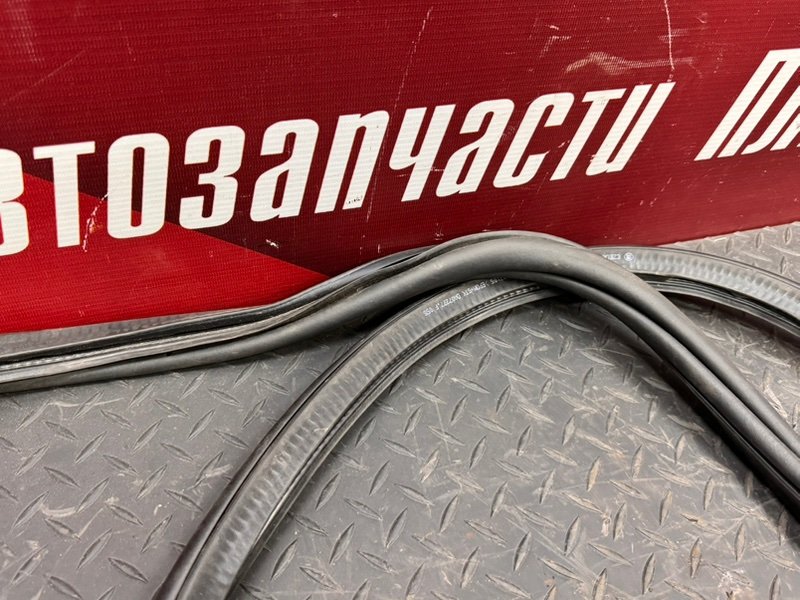 Уплотнитель      двери - фото 6