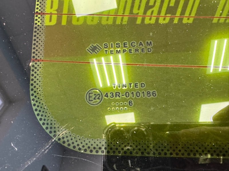 Стекло заднее - фото 5