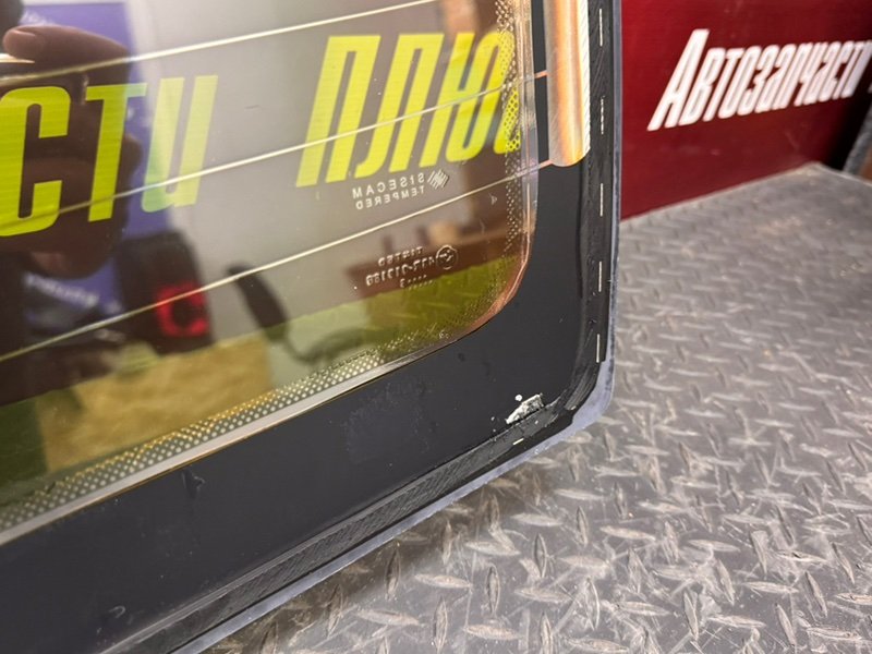 Стекло заднее - фото 9